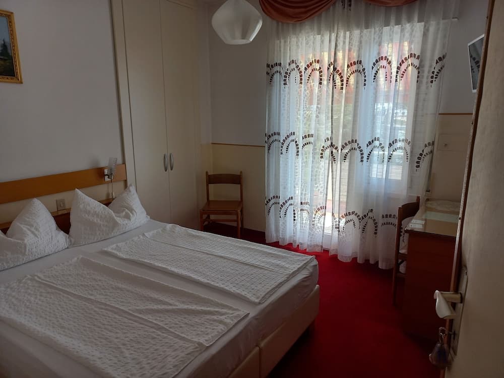 Hotel Garni Lux