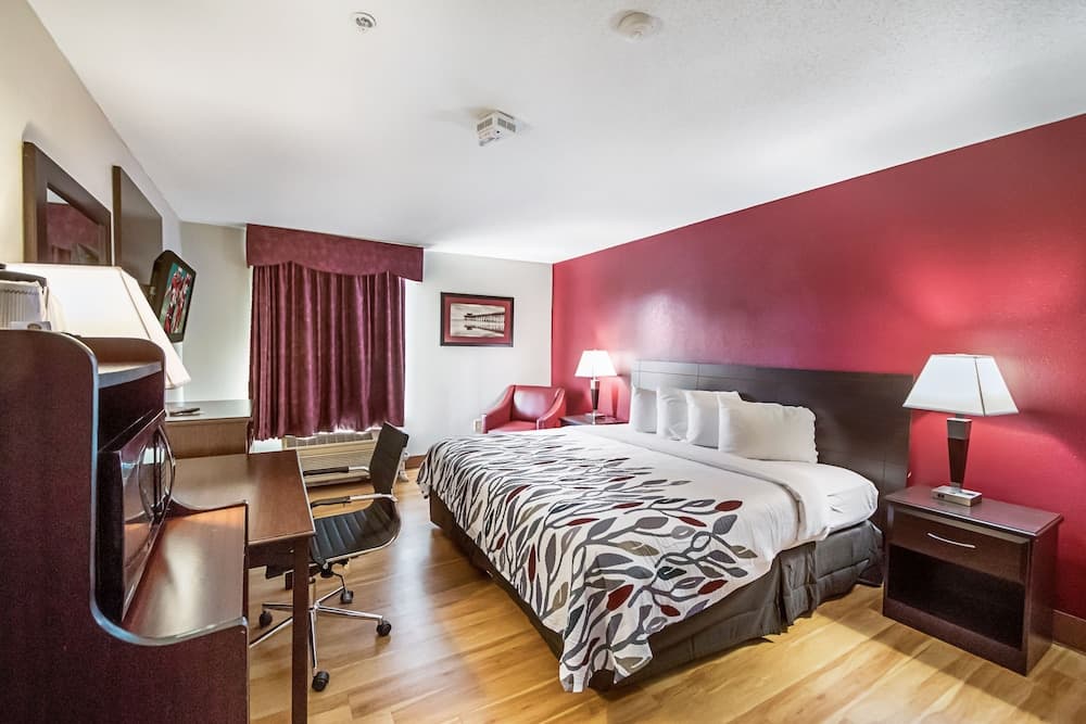 Clarion Pointe