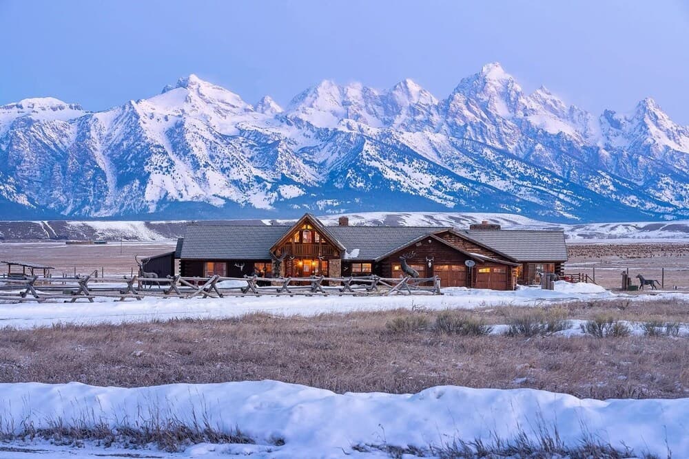 NEW! Elk Refuge Safari Chalet with Teton Views!