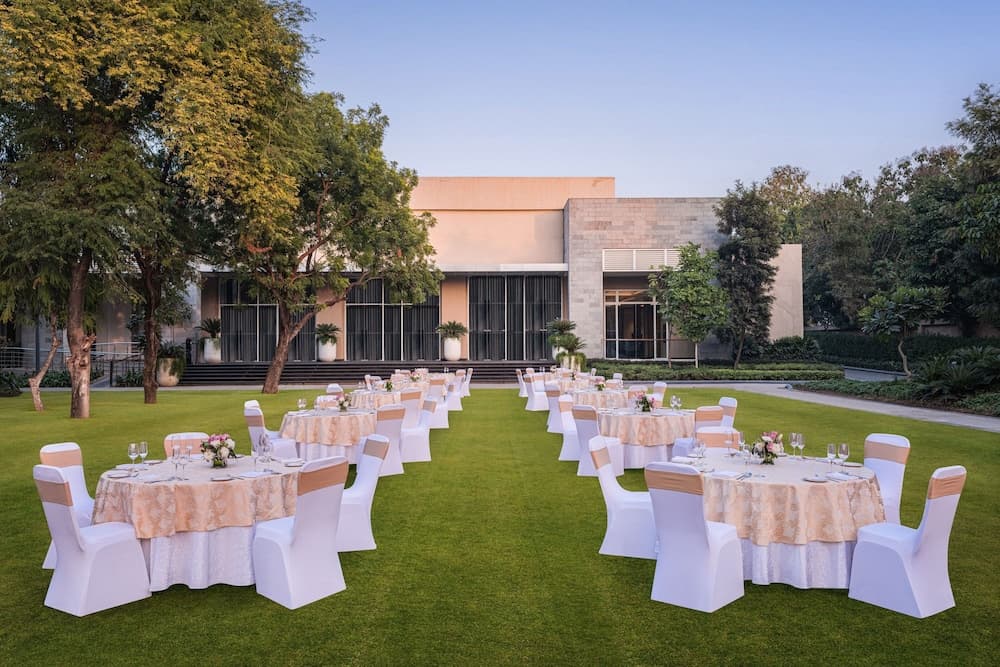 Courtyard by Marriott Aravali Resort