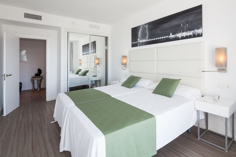 Axel Beach Ibiza - Adults Only