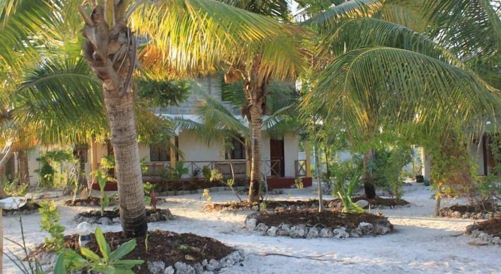 Mpole Bungalows