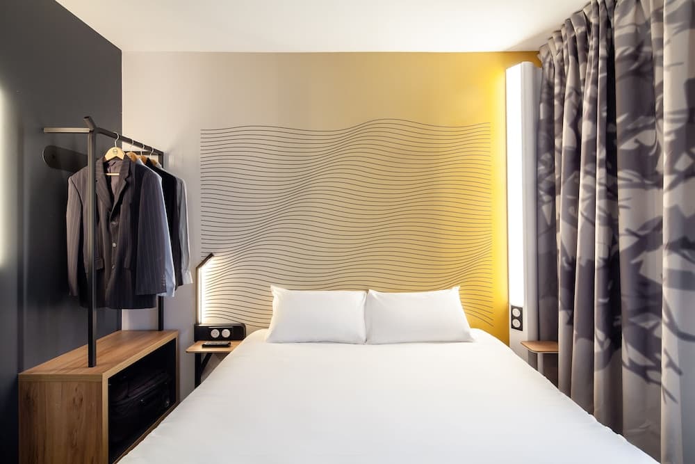 B&B HOTEL Paris Meudon Vélizy