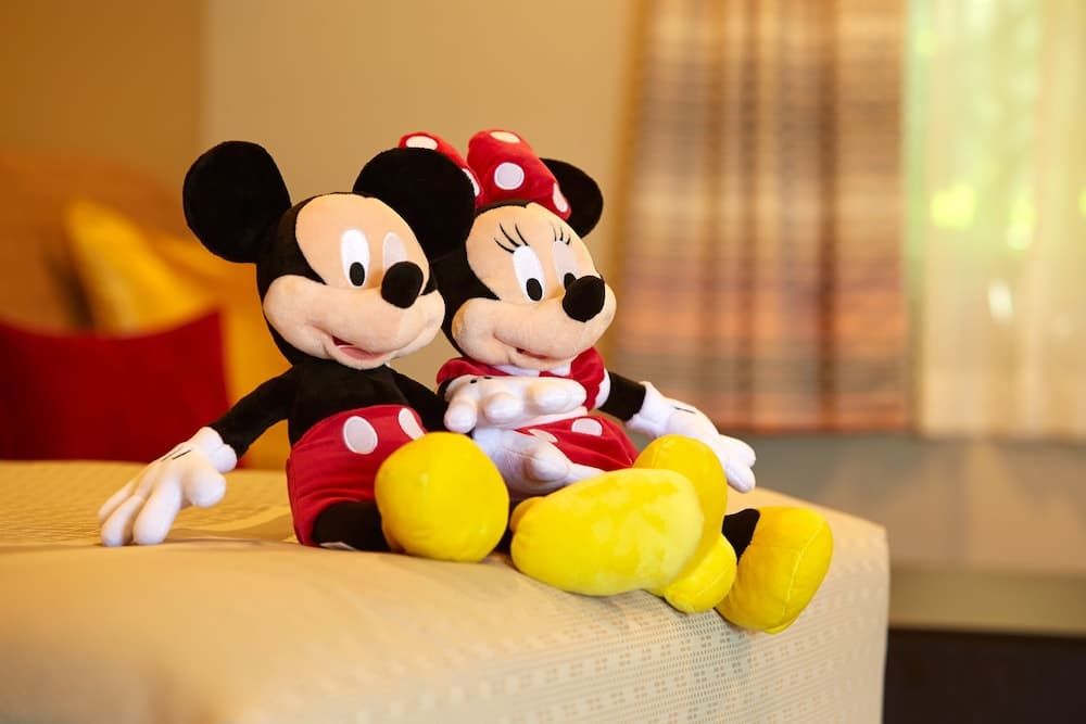 Eden Roc Inn & Suites
