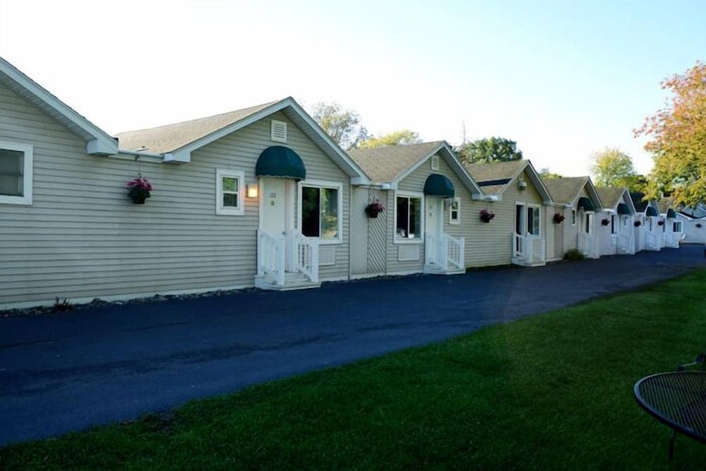 Lockview Motel