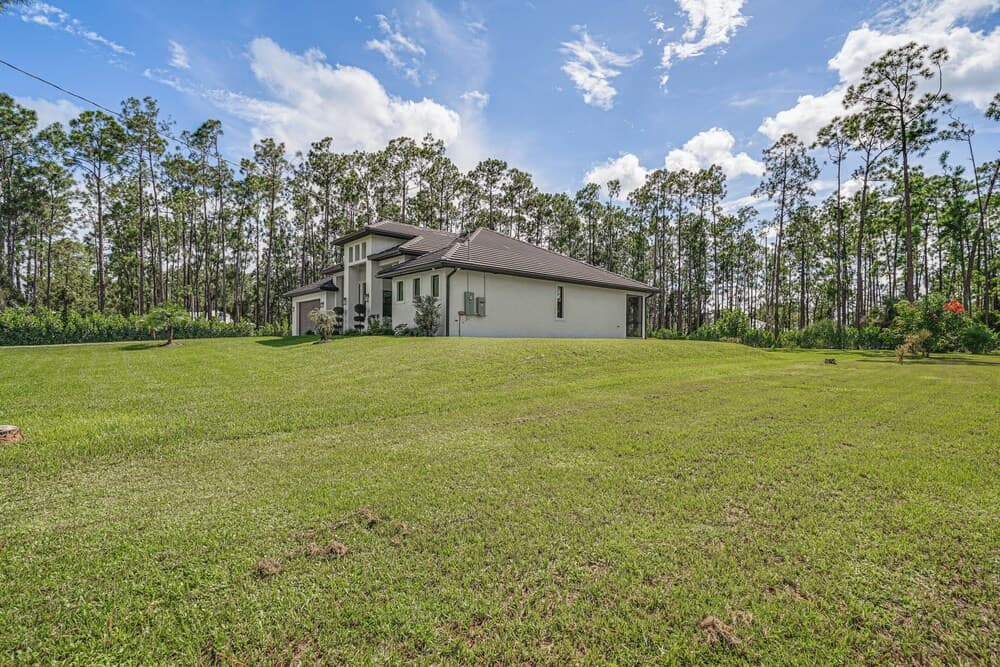 Lehigh Acres Home ~ 7 Mi to River!