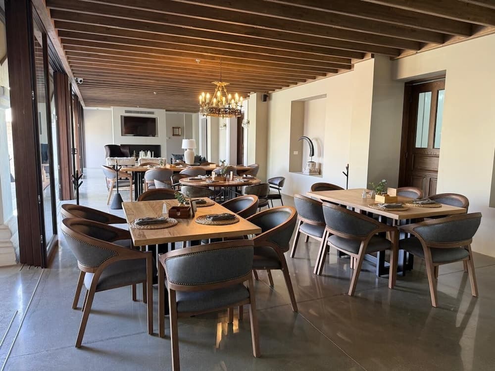 La Casona Del Banco
