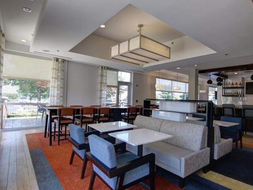HYATT house Chicago/Naperville/Warrenville