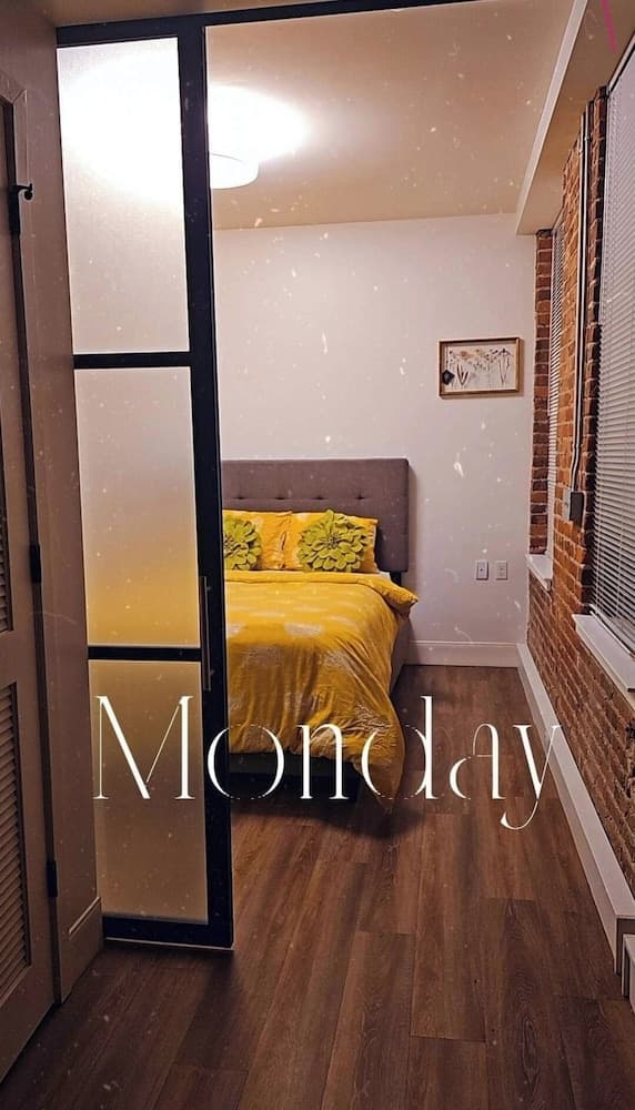 Exclusive 1Bedroom Condo