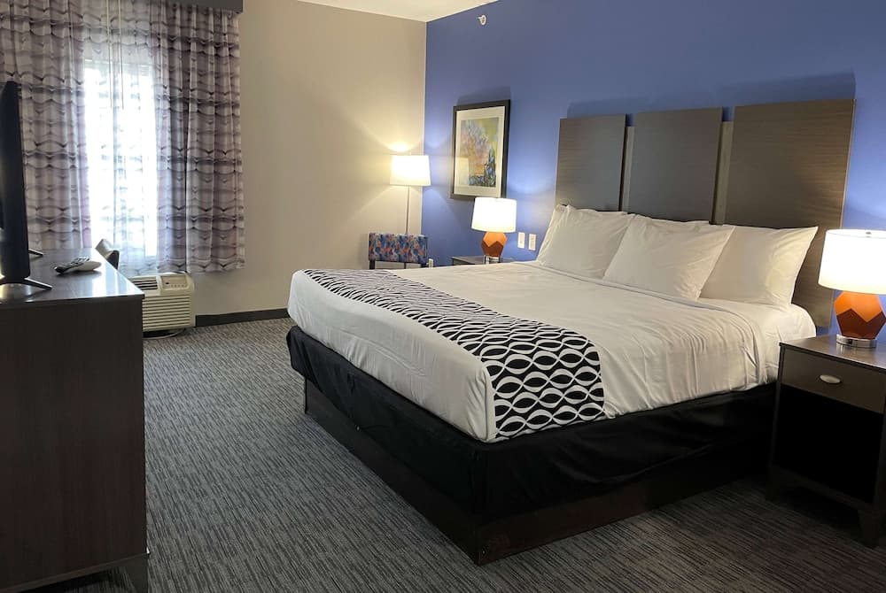 La Quinta Inn and Suites by Wyndham Schertz-San Antonio-Selma
