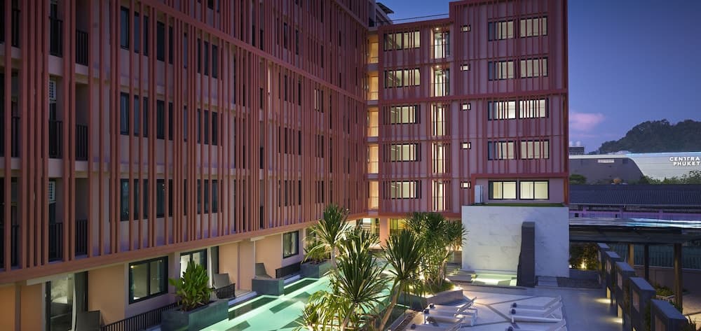 Prime Town - Posh & Port Hotel Phuket