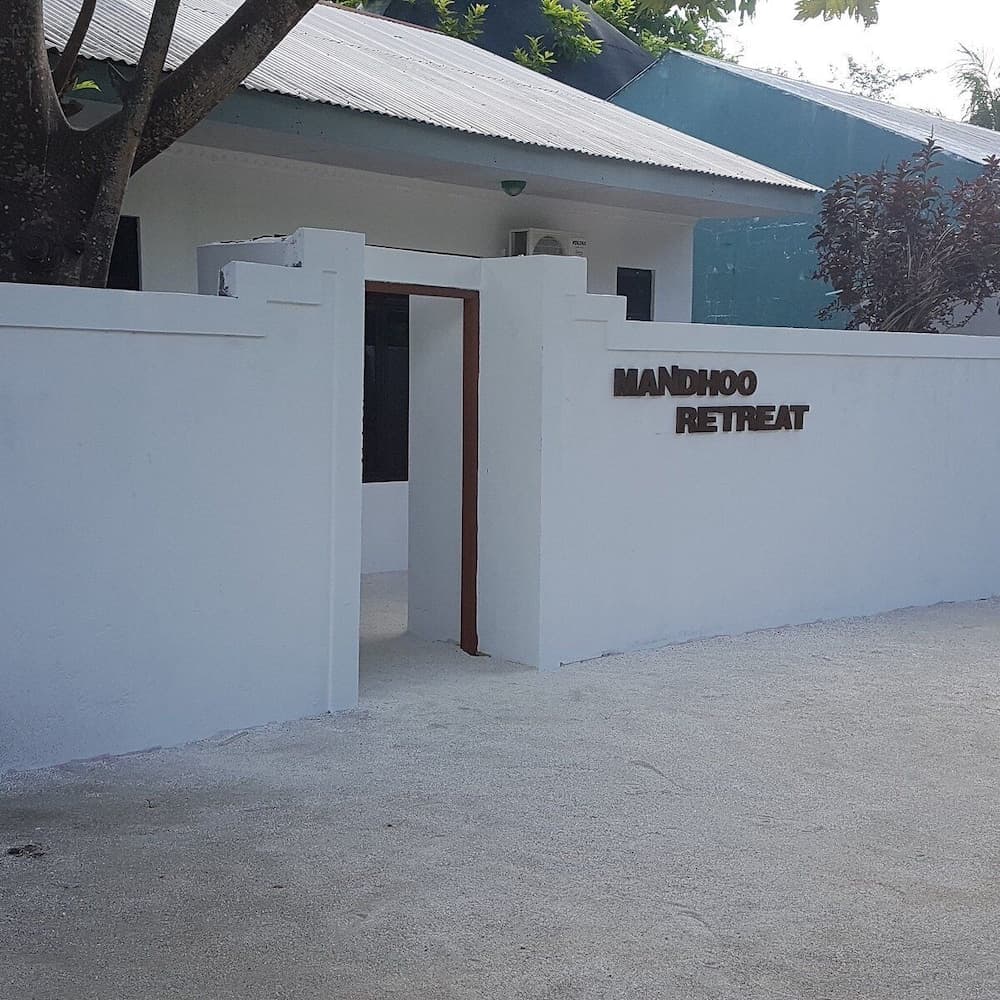 Mandhoo Retreat