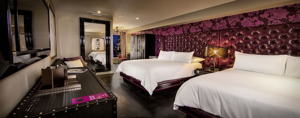 The Cromwell- A Caesars Rewards Destination