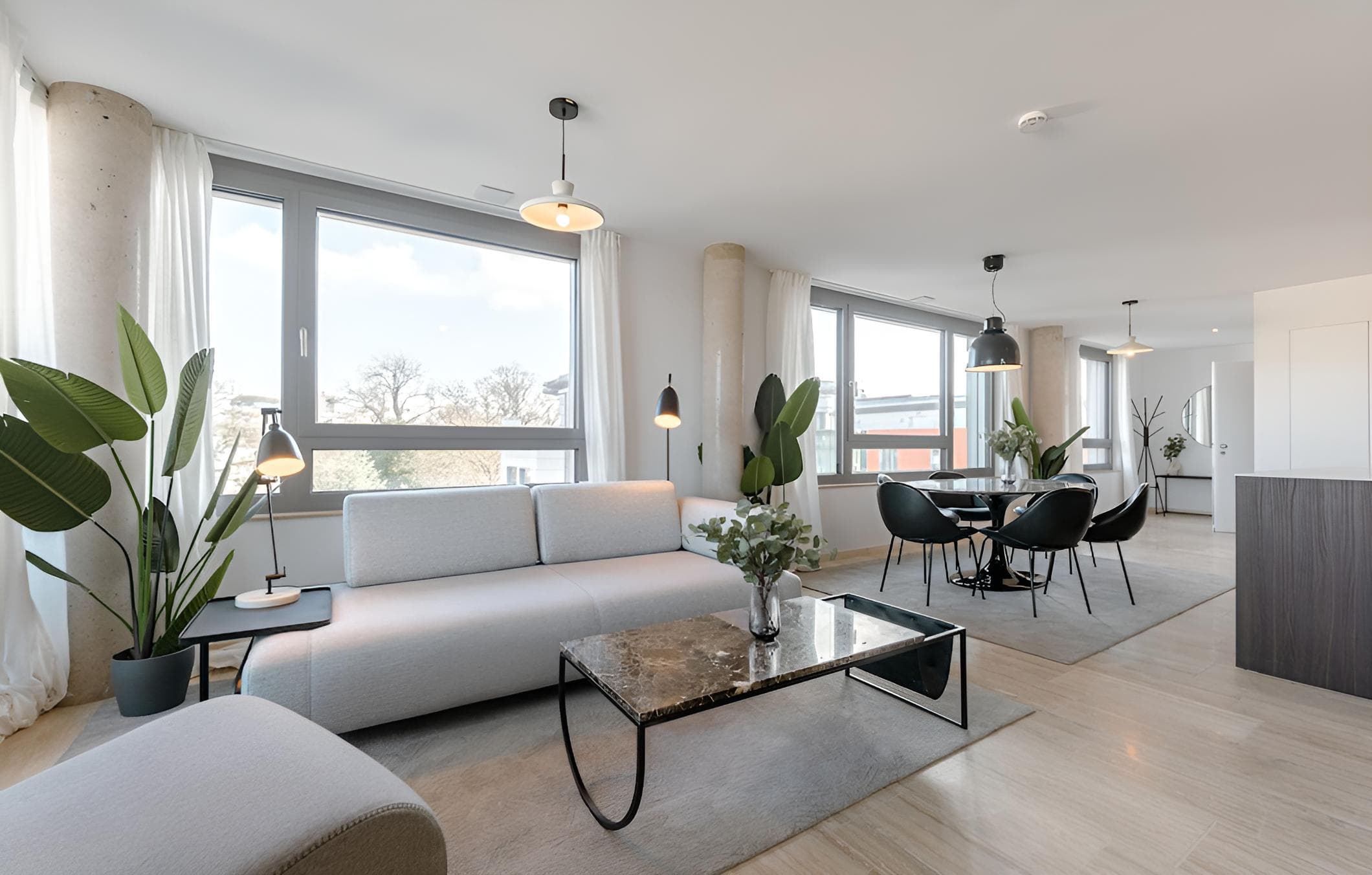 Pristine 2BR Apt in Ville Haute District