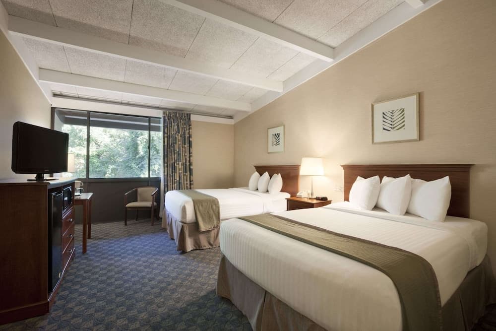 Wyndham Garden Washington DC Area