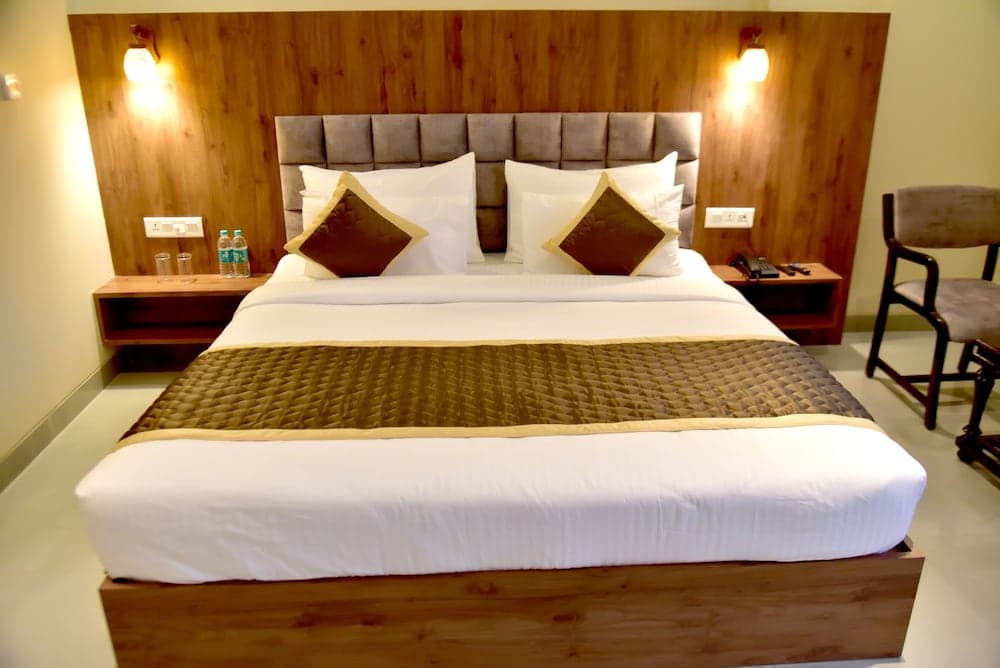Hotel Aarna