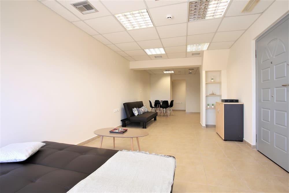 GK Airport Suites - Free Shuttle