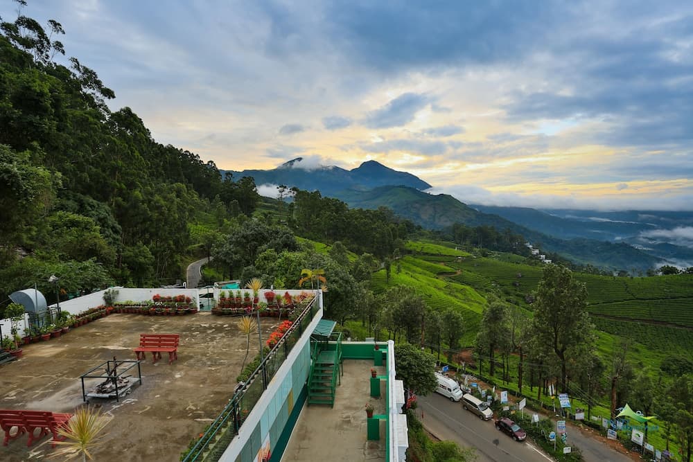 Misty Mountain Resort