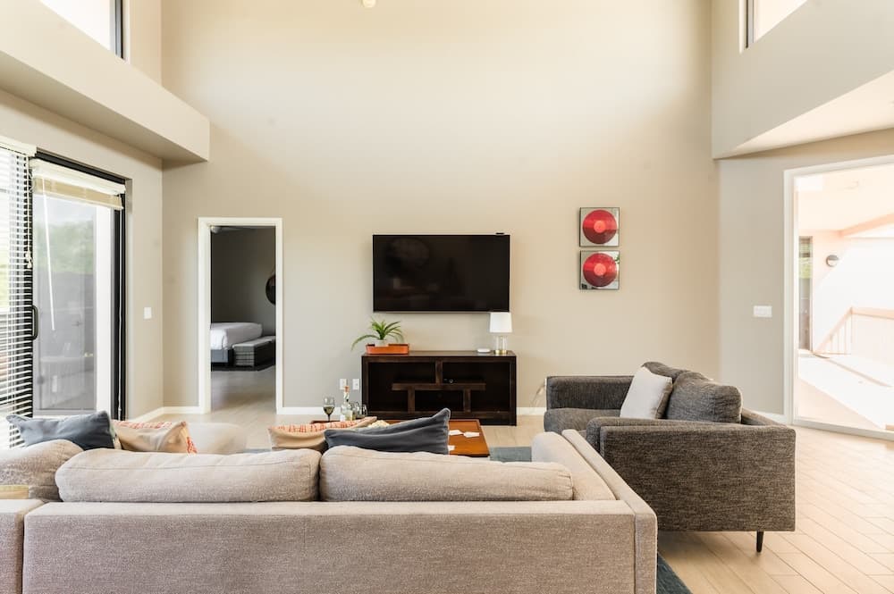 Ivory Buyout By Avantstay Two Home Buyout Near Old Town w/ Large Patio