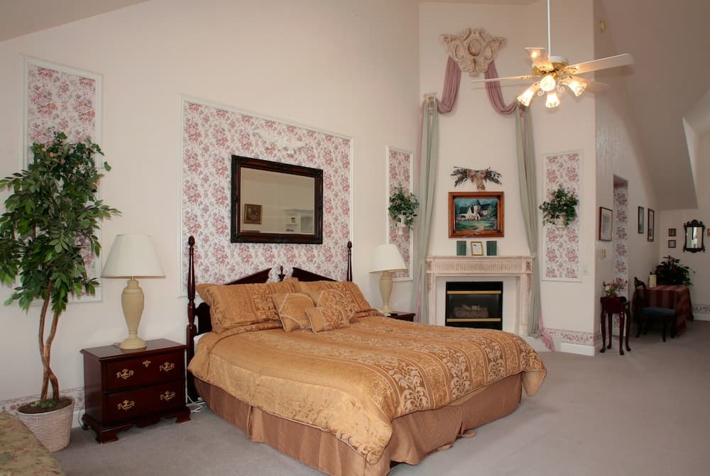 BytheSea Inn