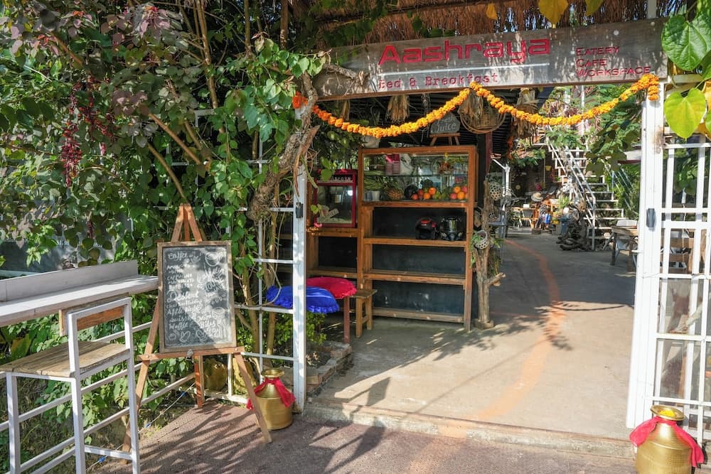 Aashraya Bed and Breakfast