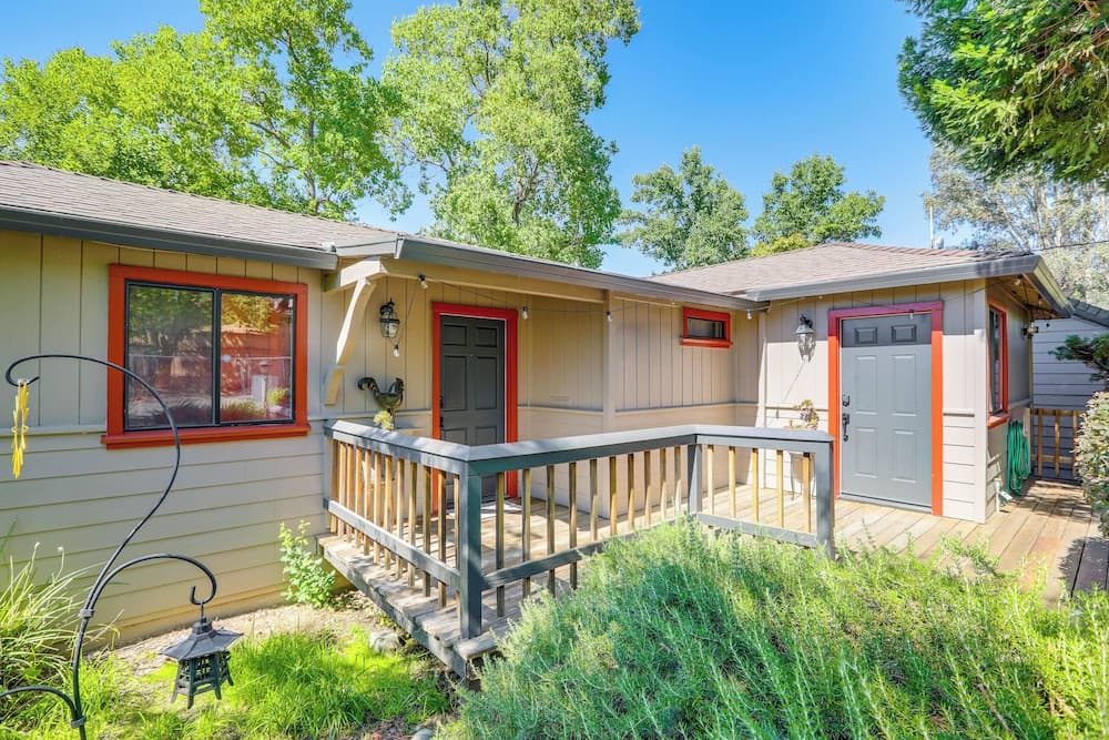 Downtown Fair Oaks Home ~ 15 Mi to Sacramento!