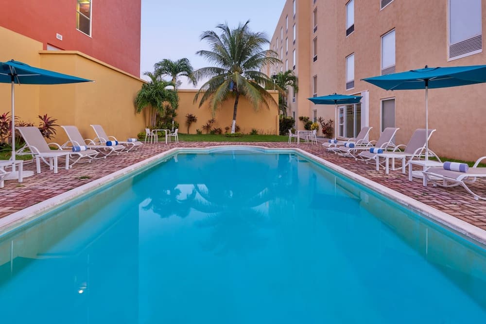 City Express Junior by Marriott Cancun