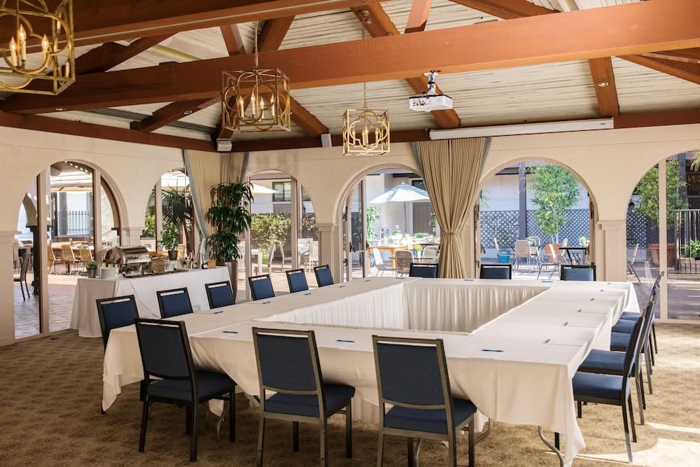 La Jolla Shores Hotel