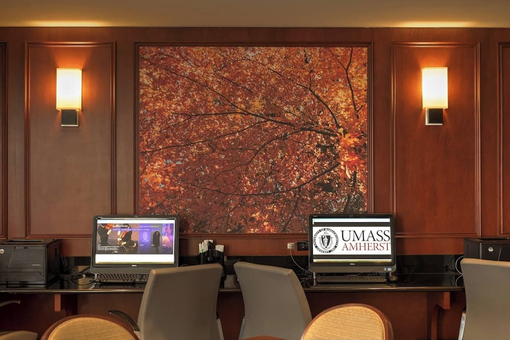 Courtyard by Marriott Hadley Amherst
