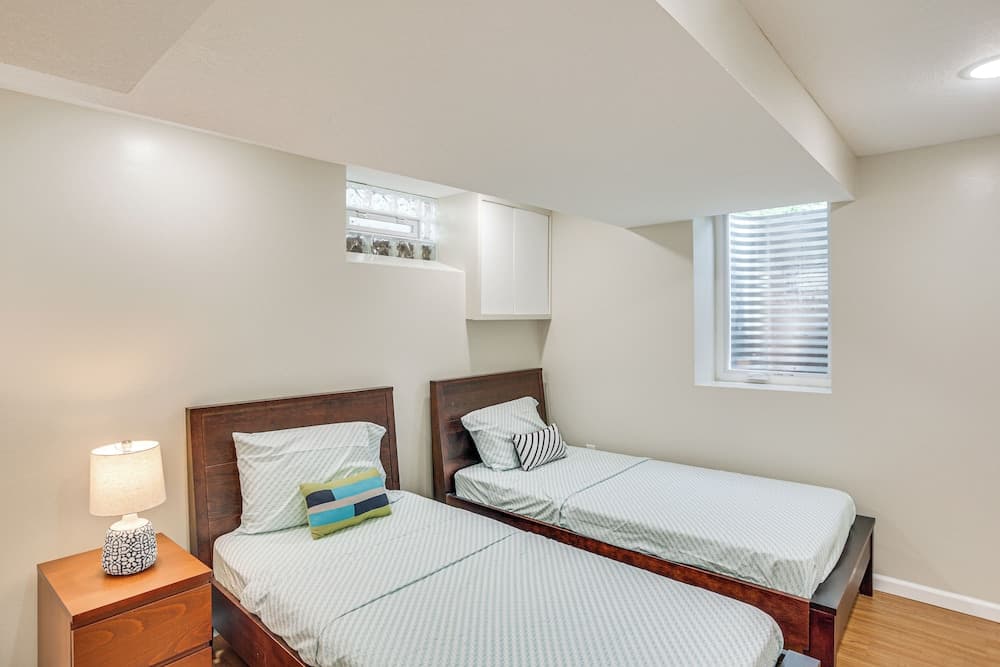 Charming Saint Paul Retreat: 7 Mi to Downtown!