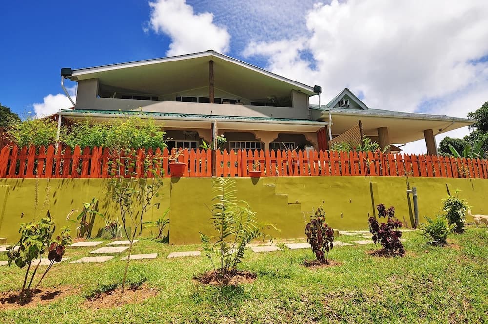 Chez Memere Holiday Apartments