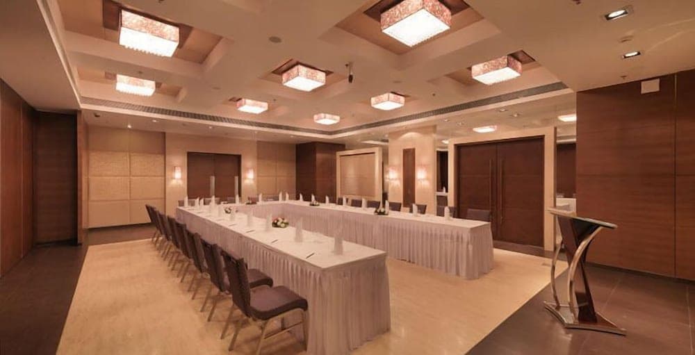 Spree Shivai Hotel Pimpri