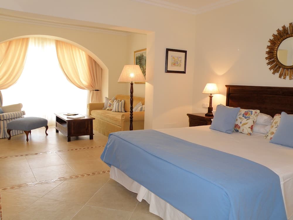 Hotel Bon Sol Resort & Spa