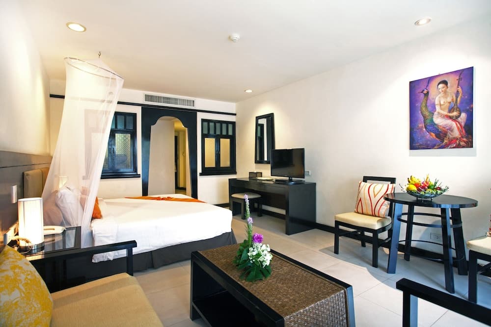 Woraburi Phuket Resort & Spa