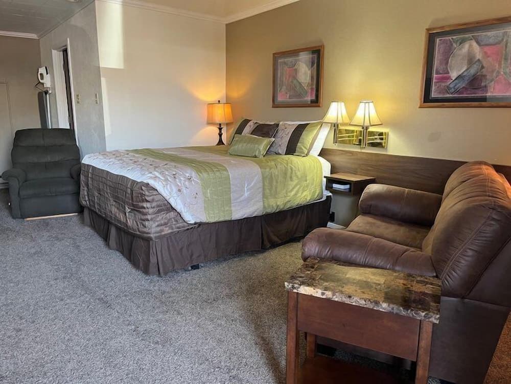 Marcus Daly Motel