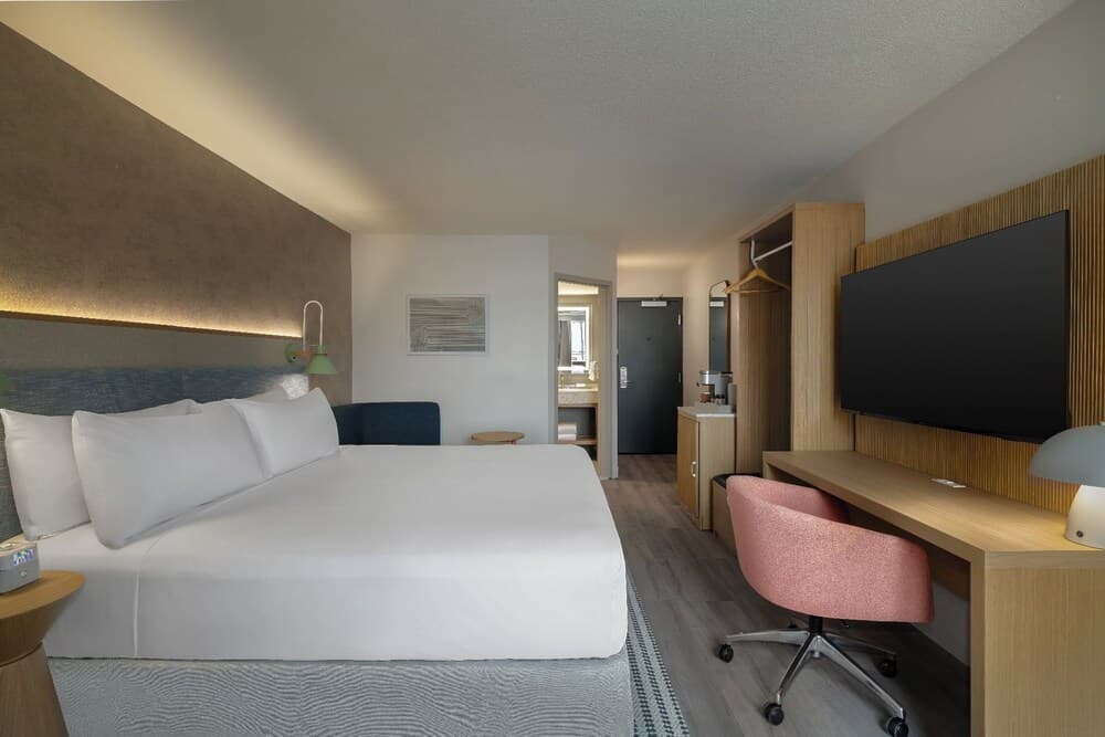 EVEN Hotel Detroit North - Troy