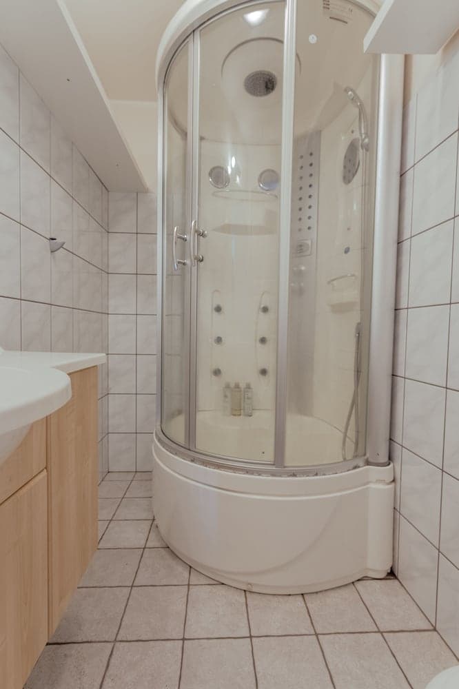 2-Br Apartment In Central Tórshavn | Harbour View