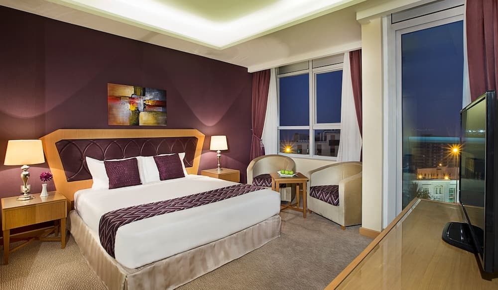 ARMADA AVENUE HOTEL