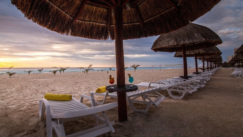 Park Royal Beach Cancun - All Inclusive