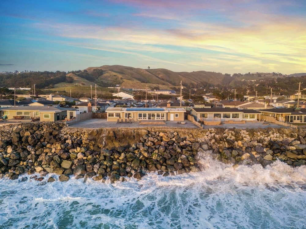 @marbella Lane-oceanfront Retreat w/ Stunning View