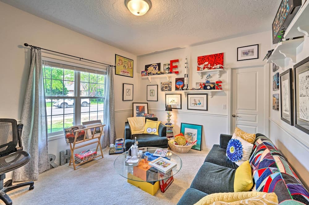 Luxe Boise Home w/ Patio: Golf, Hike, Explore