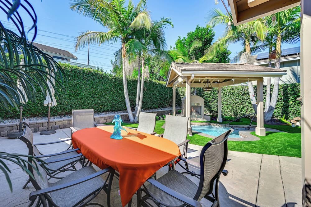 13 Mi to Downtown San Diego: Quiet Home w/ Spa!