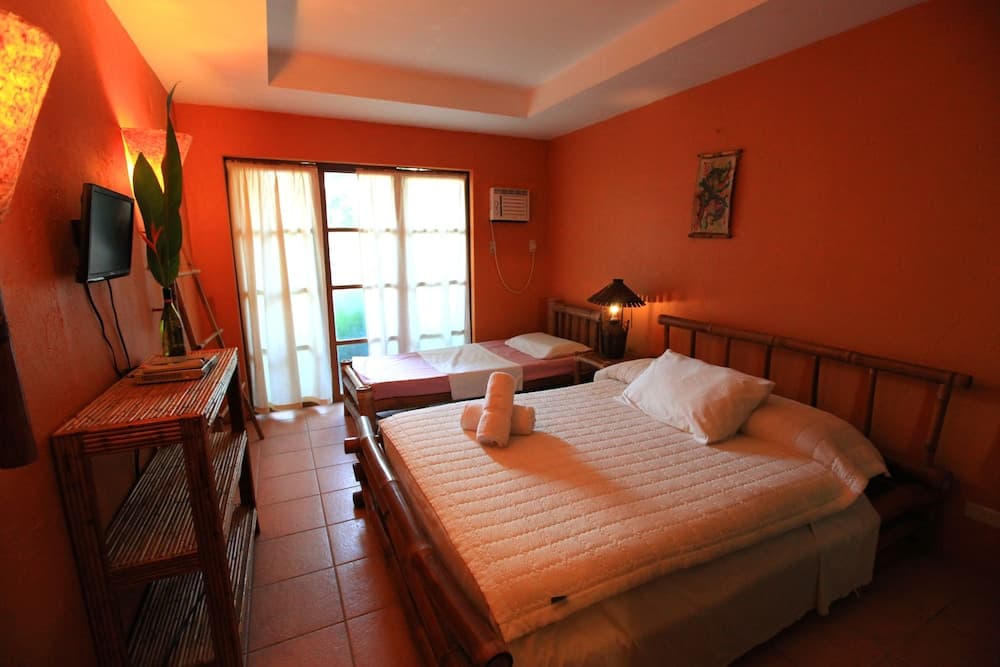 Hannah Hotel