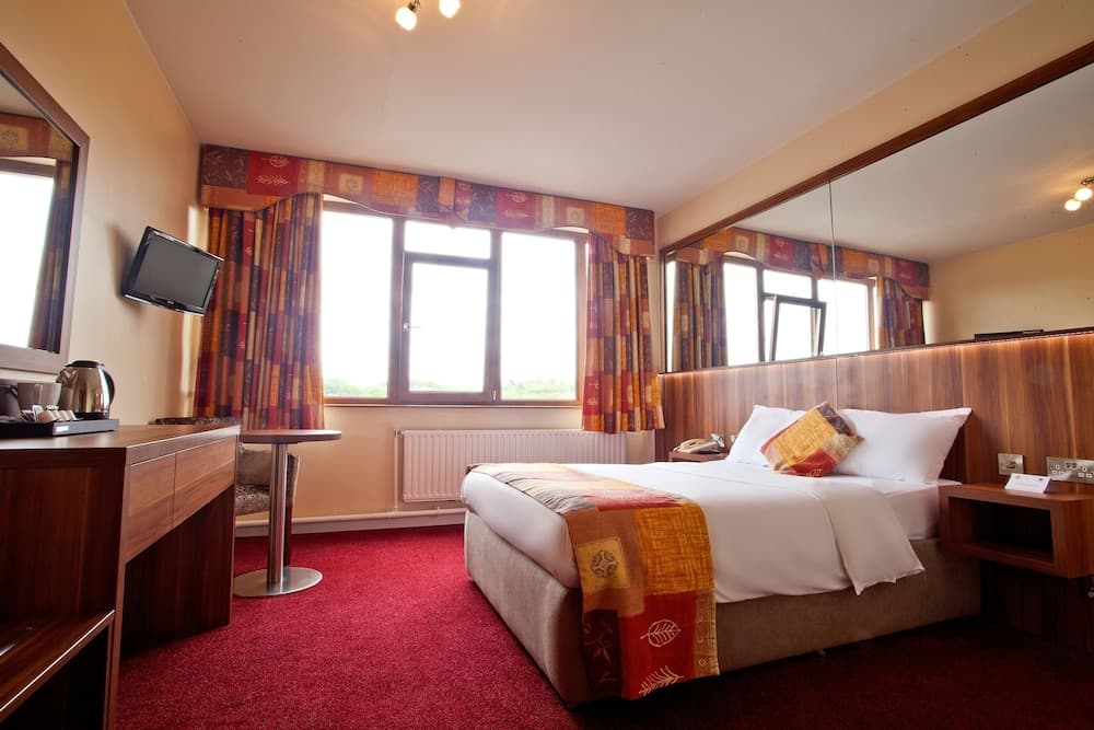 West County Hotel