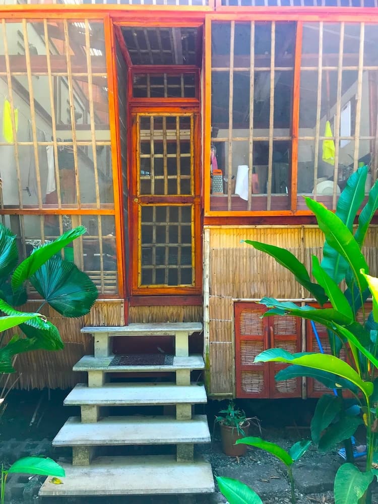 Charming 2-person Apartment in Playa Chiquita, Puerto Viejo
