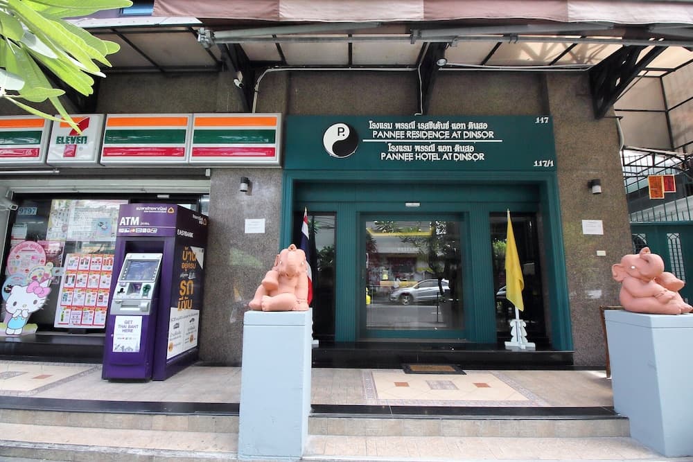 Super OYO 484 Pannee Residence Khaosan (Sha Plus)