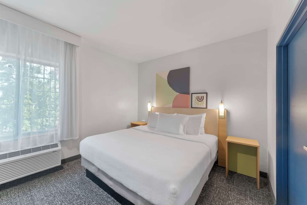 Spark by Hilton San Antonio Dominion
