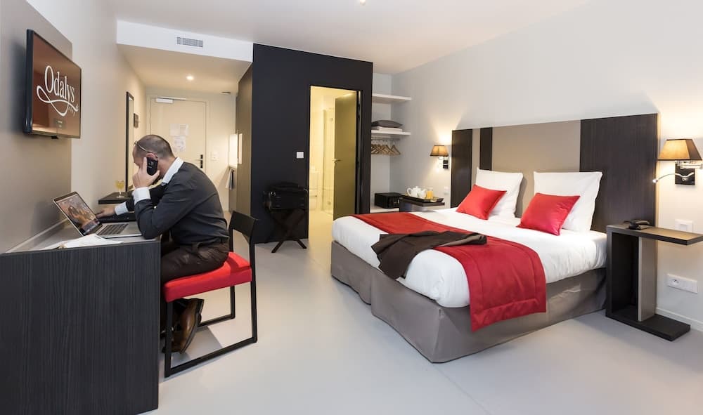 hotel room