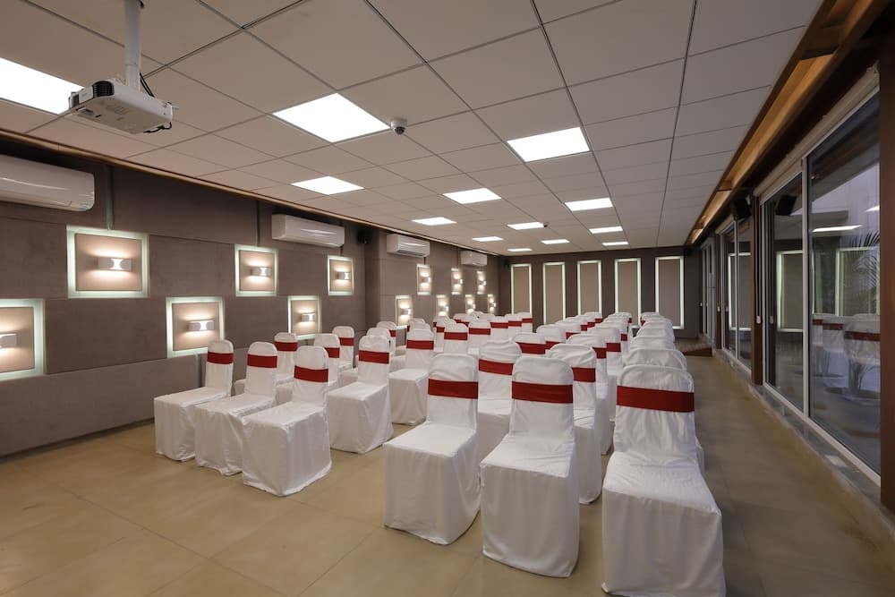 meeting & event spaces