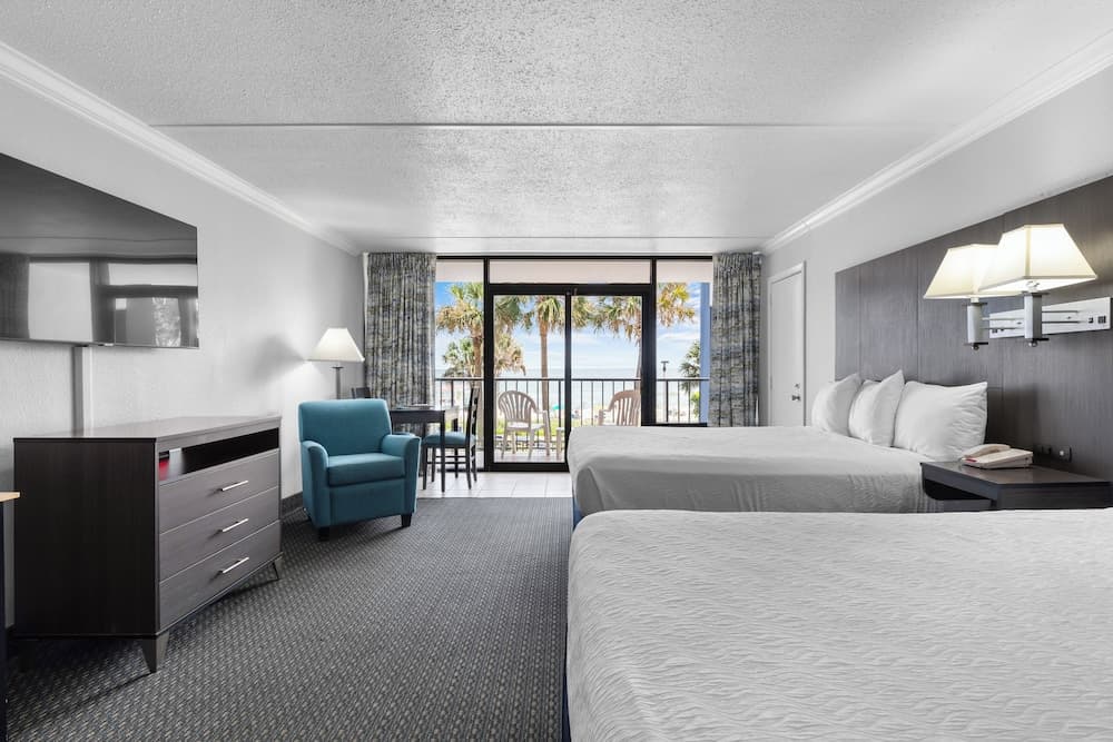 Grande Shores Ocean Resort